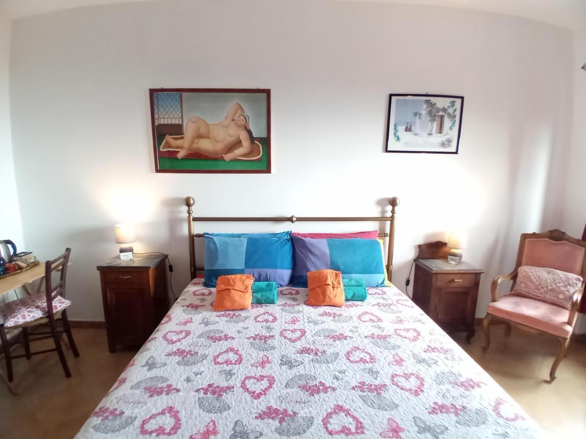 Casa Roberto B&B 萨沃纳 外观 照片